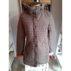 blouson marron capuche à l interieur