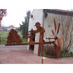 mobile à vent "bucheron" rouille vue de profil